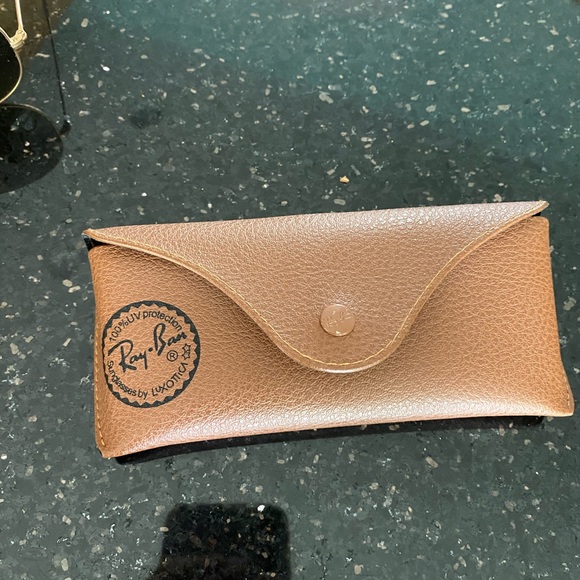 Ray Ban Aviators with Case main image 5